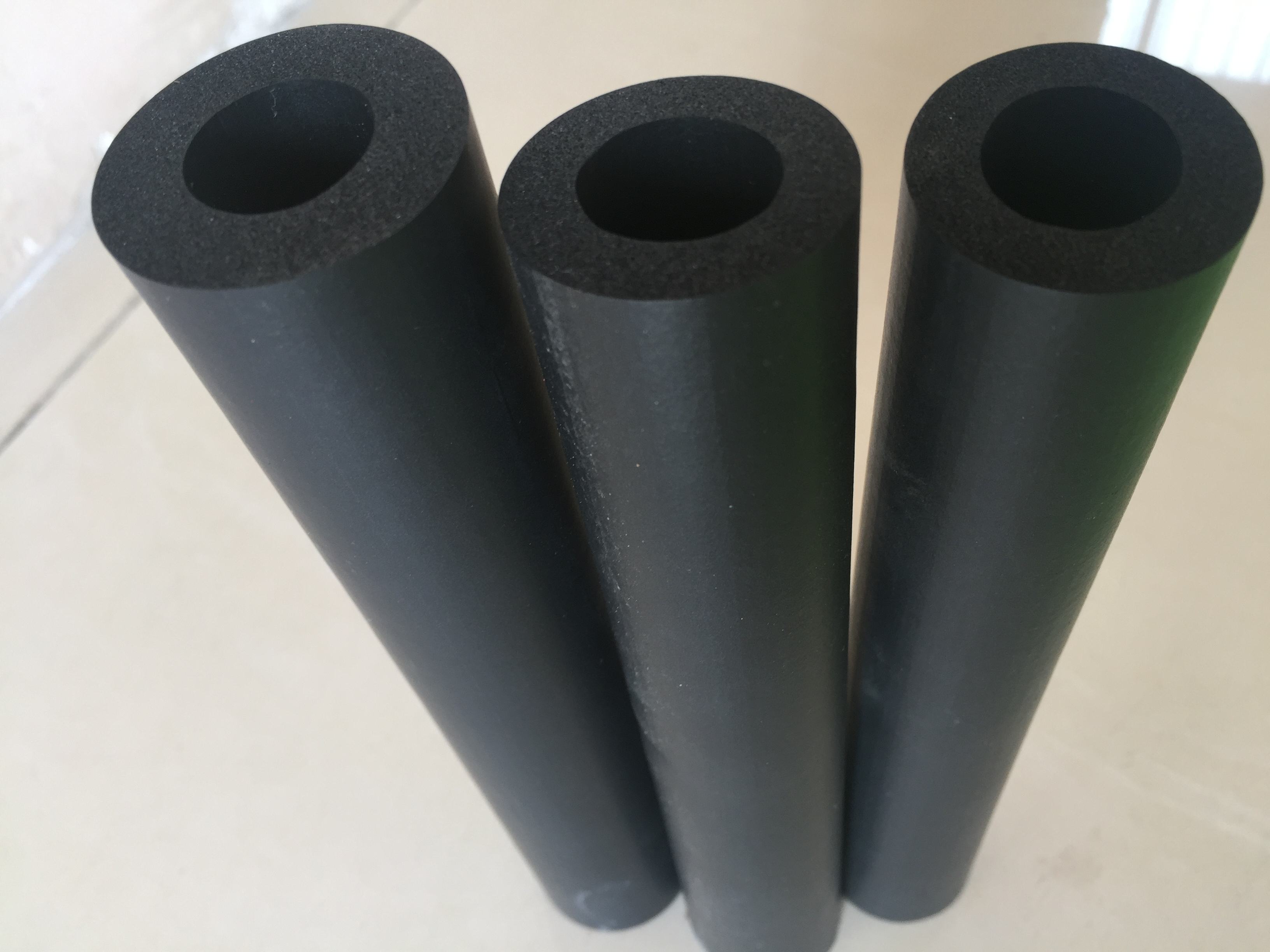 專(zhuān)業(yè)解析 橡塑保溫管廠(chǎng)家與橡塑材料的核心價(jià)值